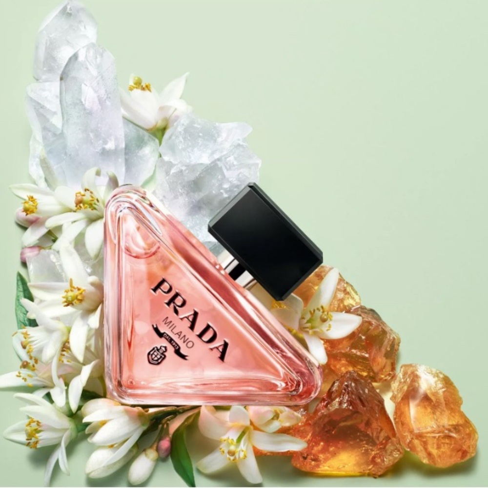 Paradoxe by PRADA